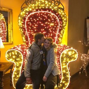 Meet your Posher, Lauren